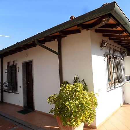 Casa Nuccia Gentili David Aparthotel Marina di Massa Εξωτερικό φωτογραφία